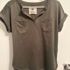 Casual Olive Green Short Sleeve Top